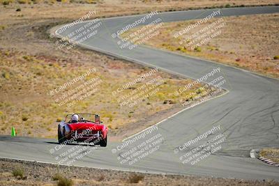 media/Oct-26-2025-West Coast Racing (Sun) [[131b992cb6]]/Red Group/Session 3 (Turn 6)/